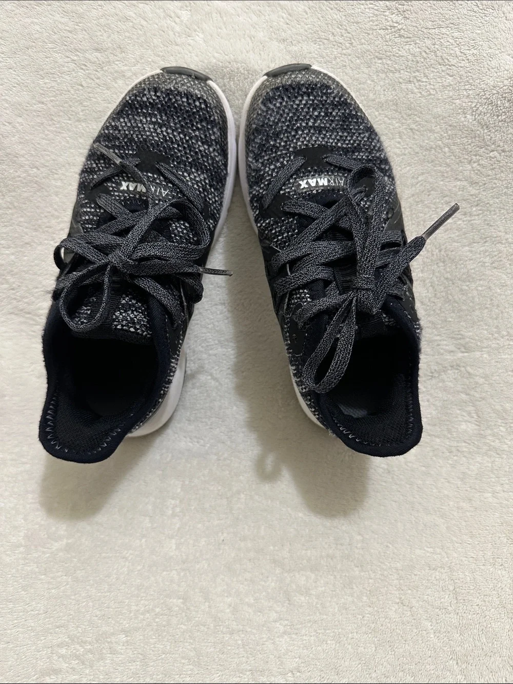 Nike Air Max Knit Sneakers in Black and White Marled